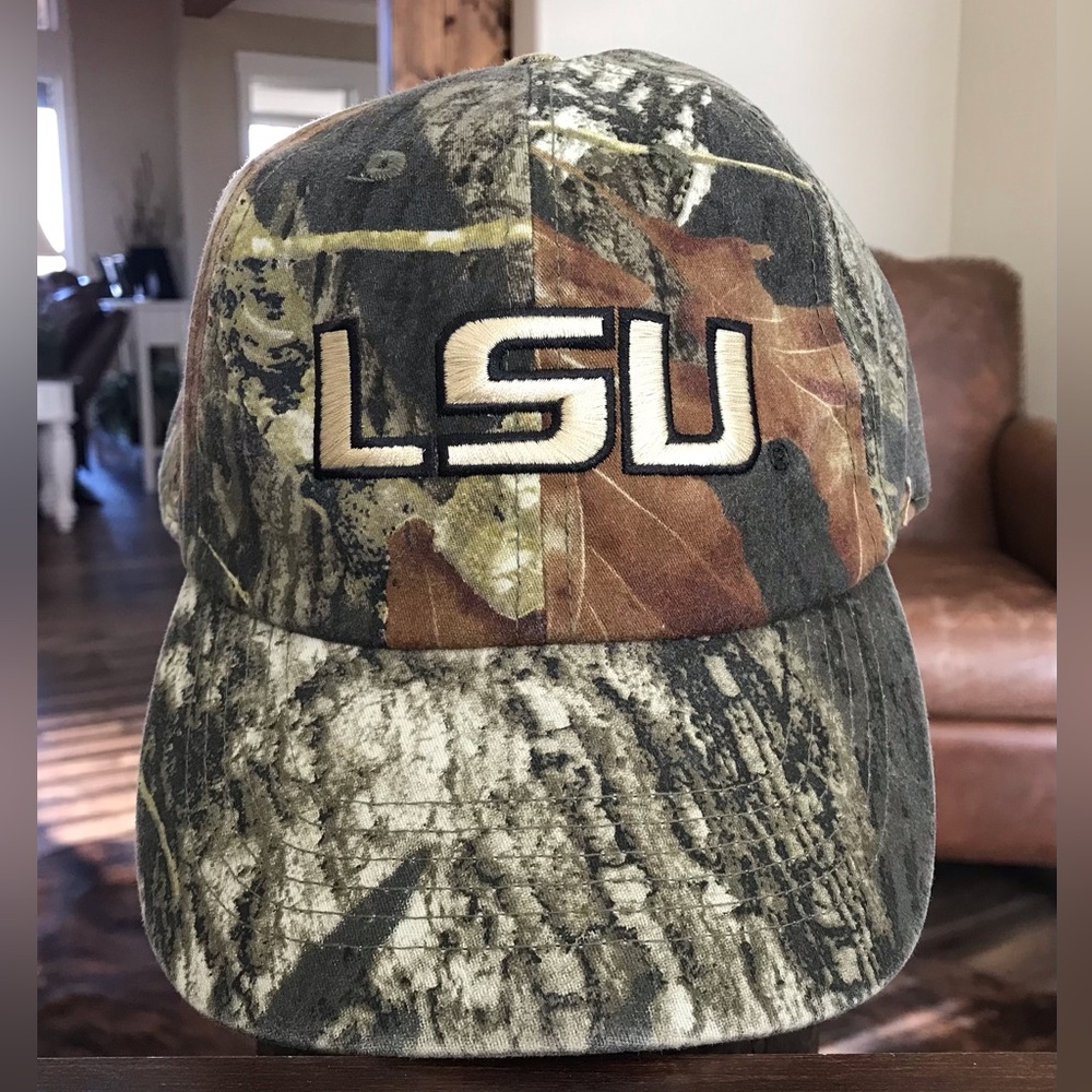 LSU Collegiate licensed product.